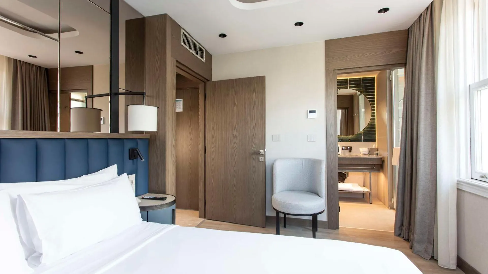 Radisson Hotel Istanbul Sultanahmet 4*,